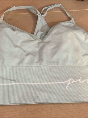 PINK Victoria's Secret Pale Blue Seamless Racerback Sports Bralette. M
